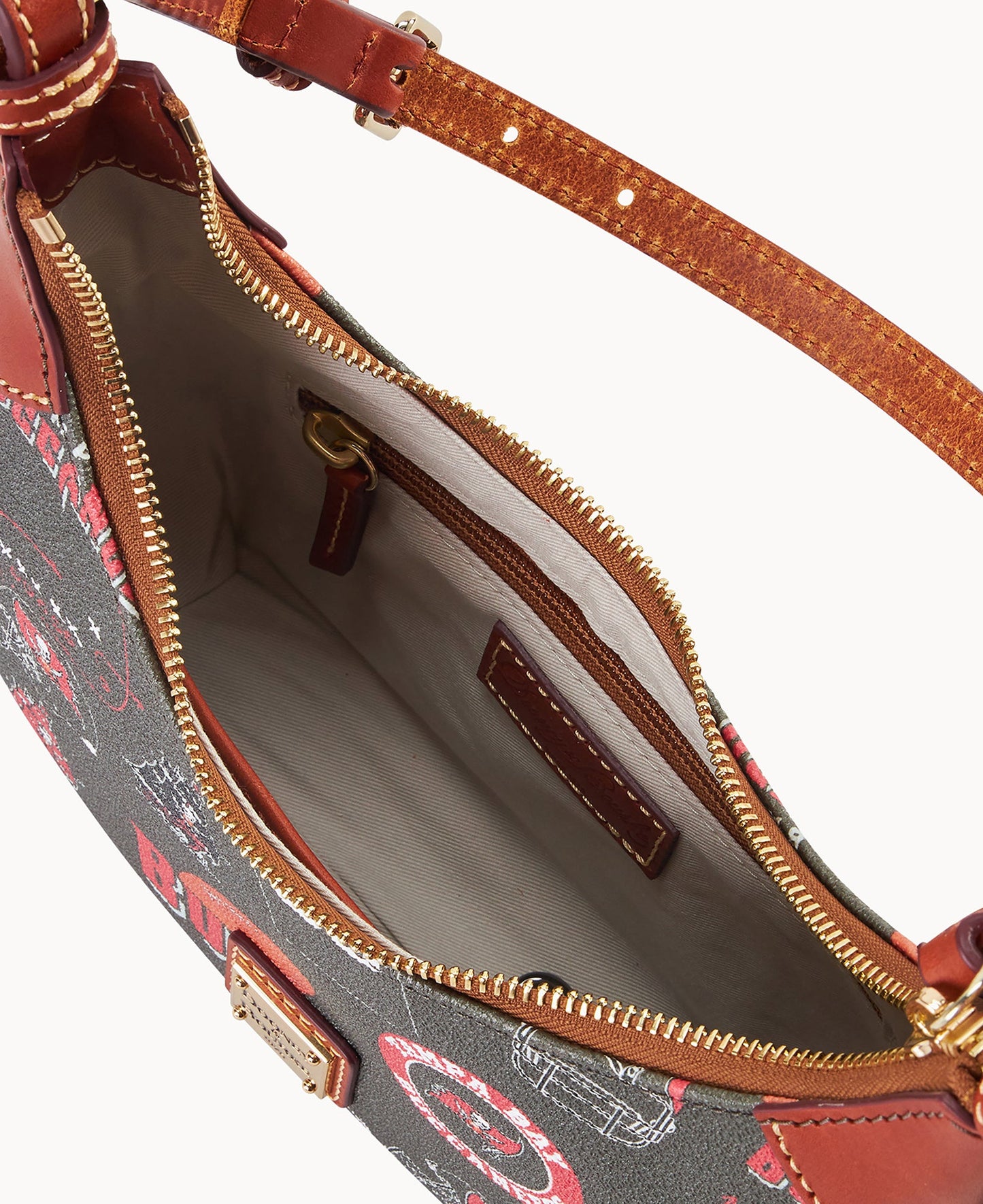 B2318G_2QPWPATNBUCC_ALT2
